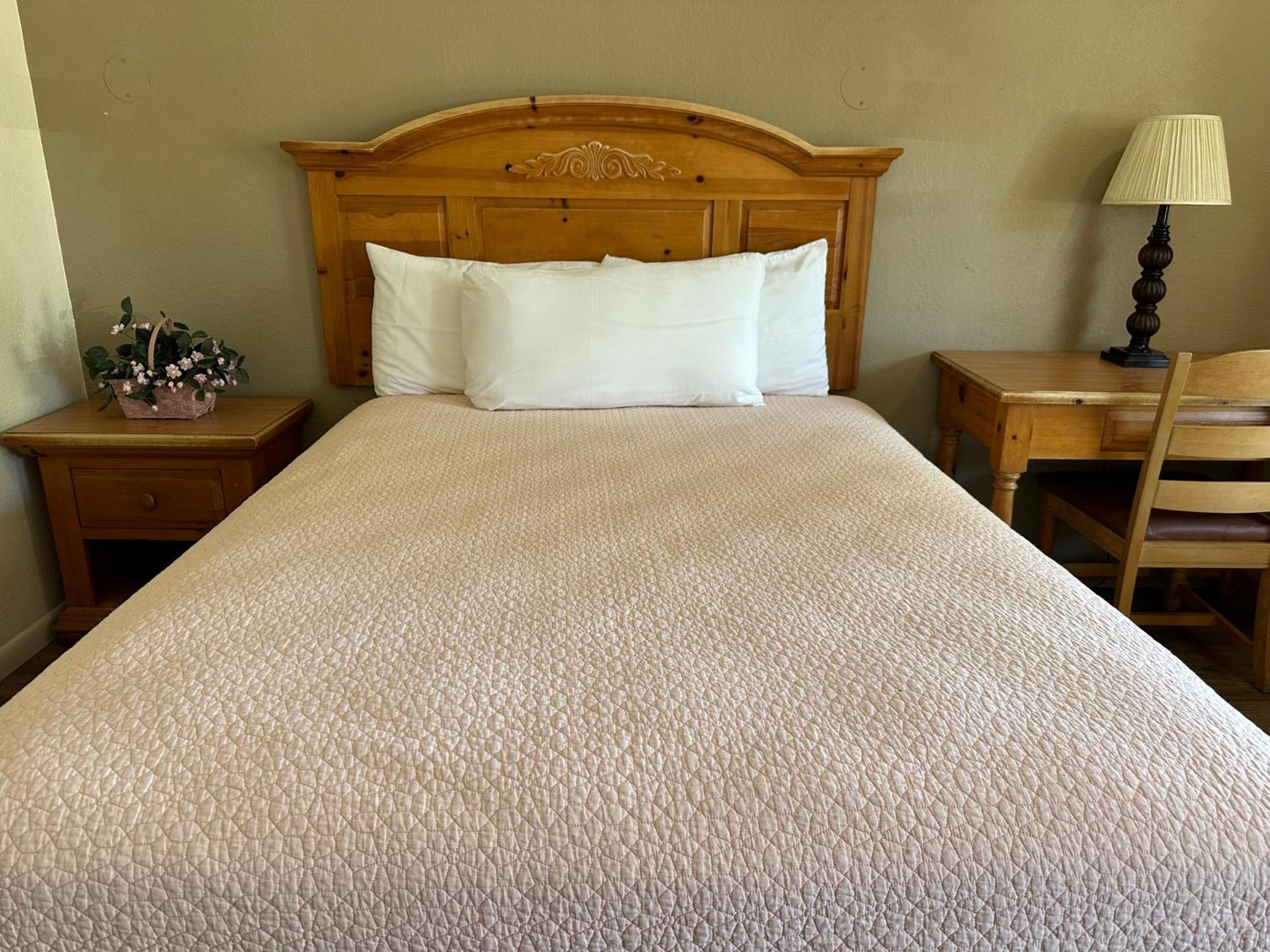 Sunset Inn And Suites Fredericksburg Eksteriør billede