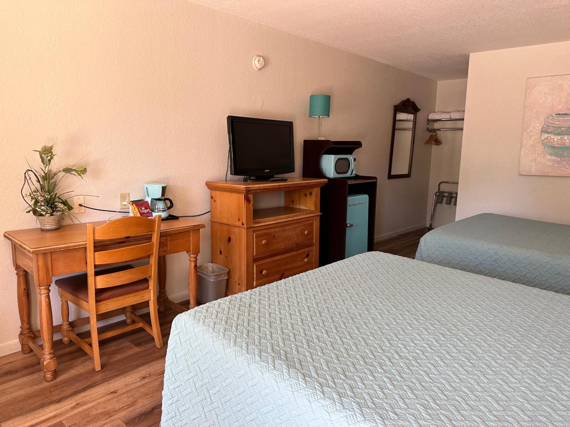 Sunset Inn And Suites Fredericksburg Eksteriør billede