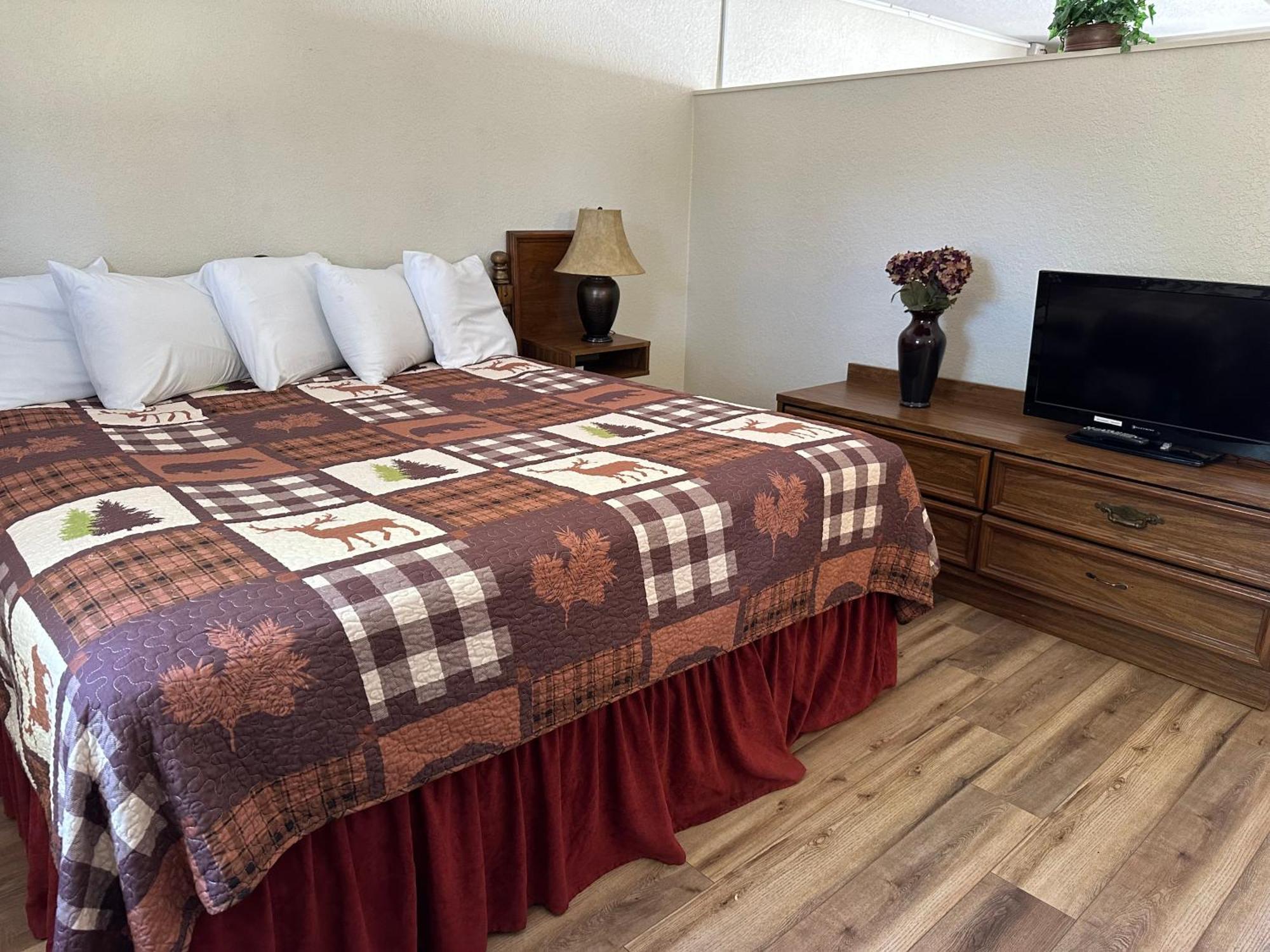 Sunset Inn And Suites Fredericksburg Eksteriør billede